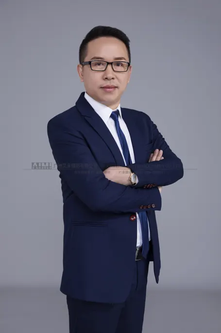 苏尤春